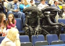 aliens.jpg
