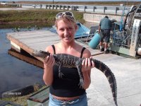 Me holding an ALIGATOR!.jpg