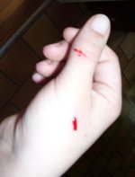 hand2.jpg