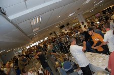 Forum Kempton crowds 03.jpg